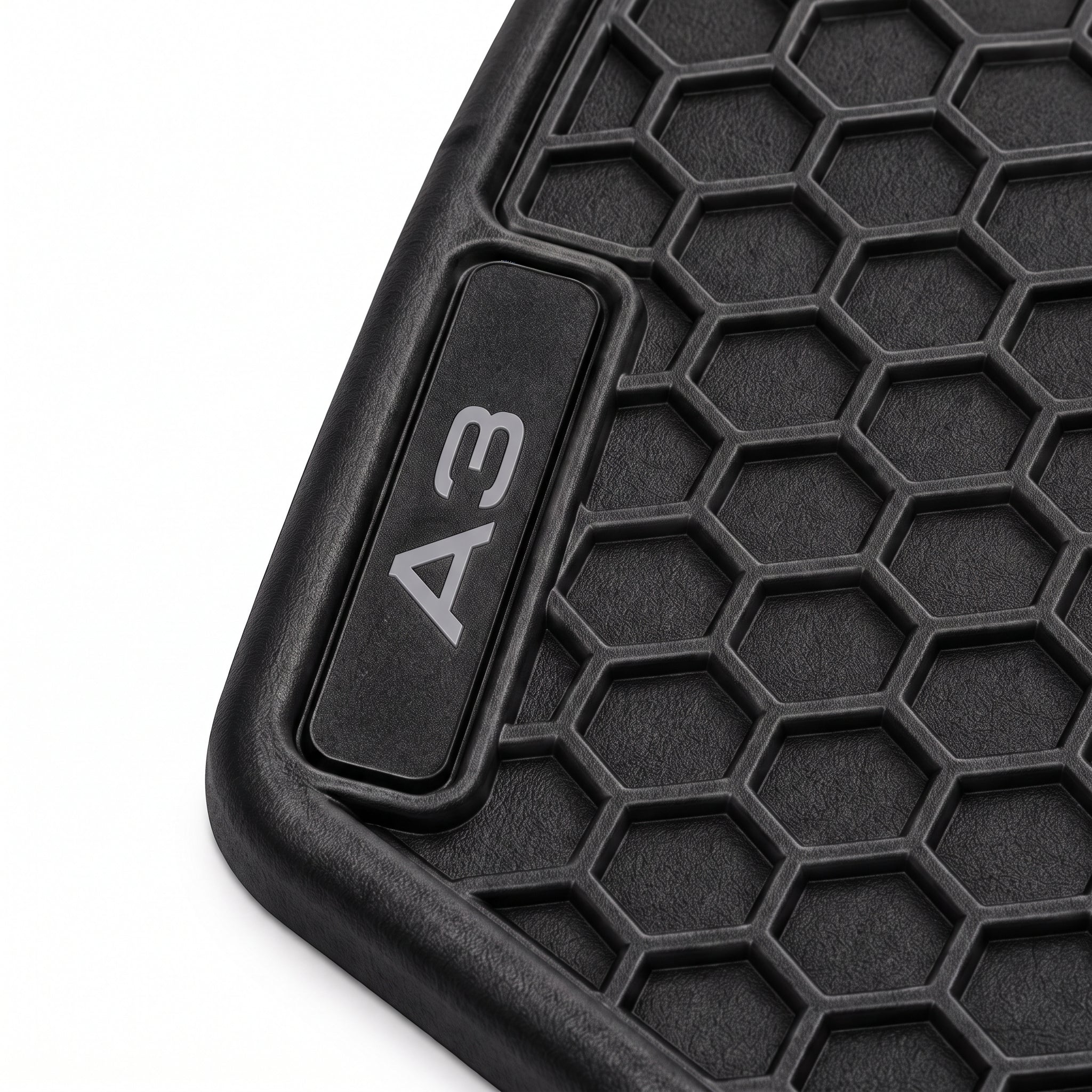 GUMENE PATOSNICE AUDI A3 8P (2003-2013) SA LOGOM - Auto Misel