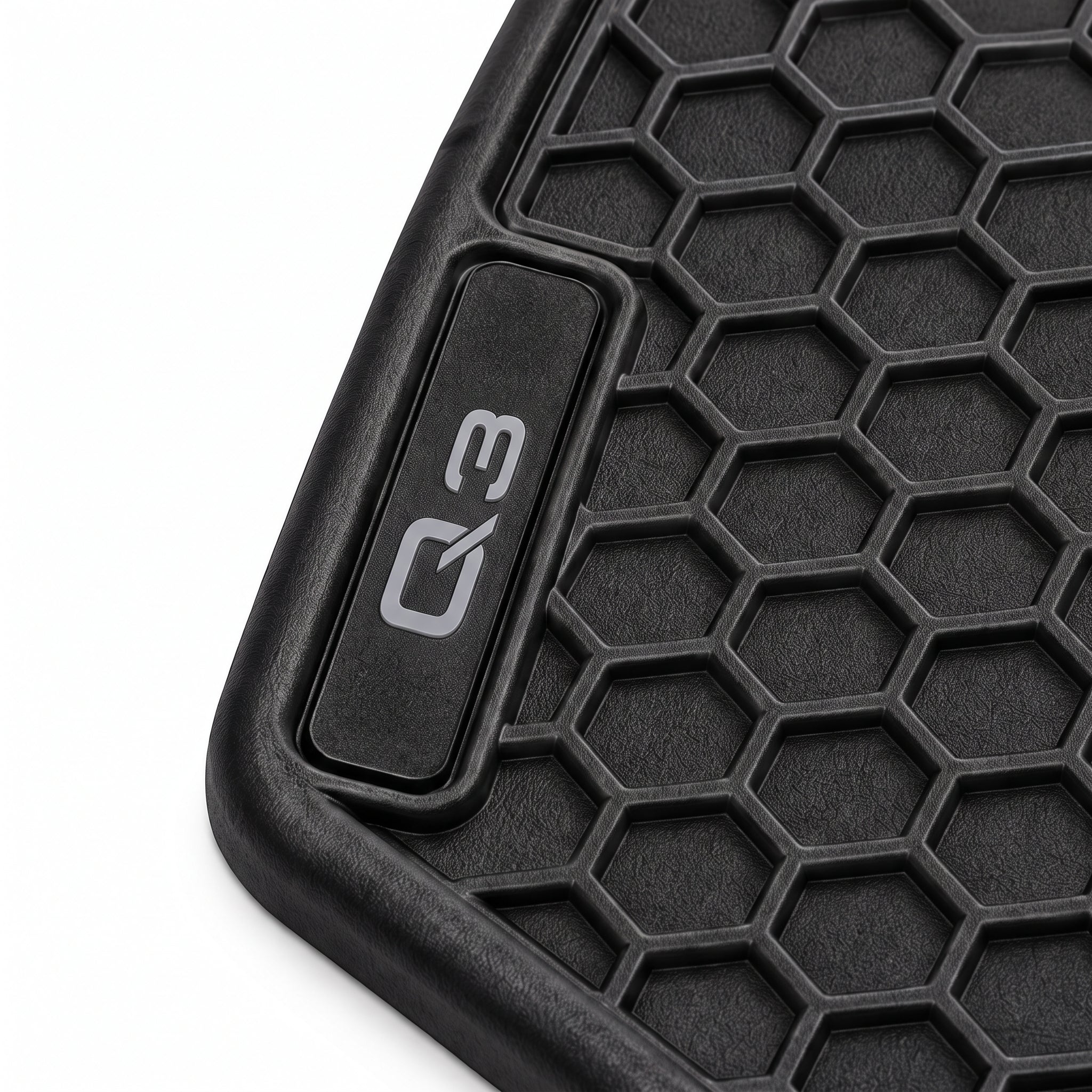 GUMENE PATOSNICE AUDI Q3 (2019-) SA LOGOM - Auto Misel
